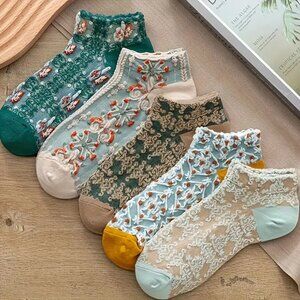 Vintage 3D Floral Textured, Retro Style Socks, Ankle socks For Women *5 Pairs